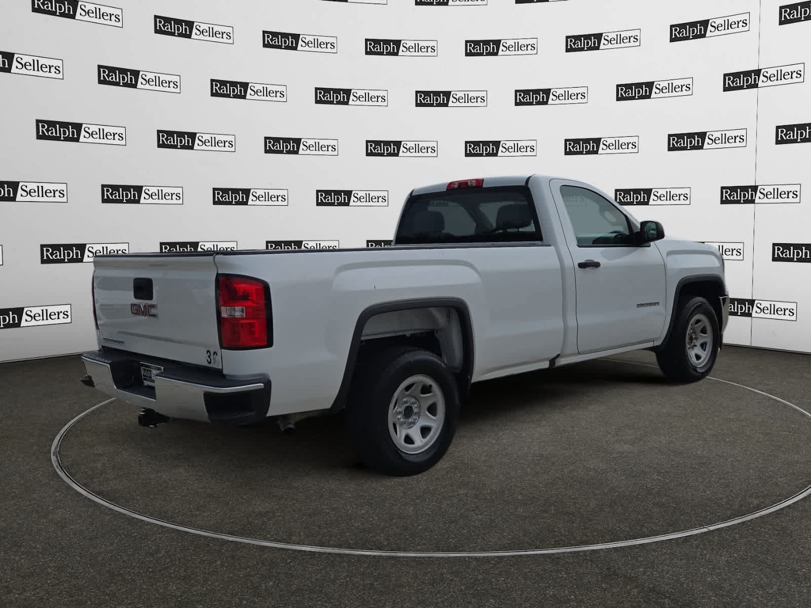 Used 2018 GMC Sierra 1500 2WD Regular Cab image 5