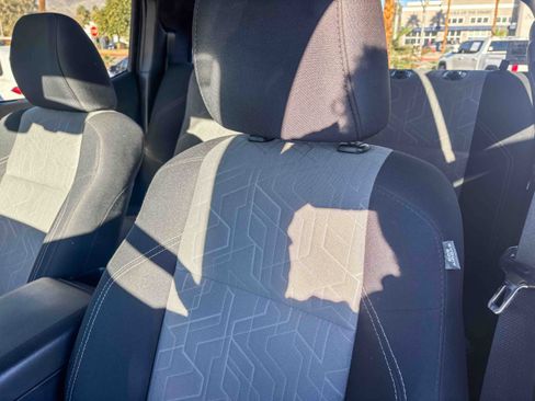 Certified 2023 Toyota Tacoma TRD Off-Road image 24