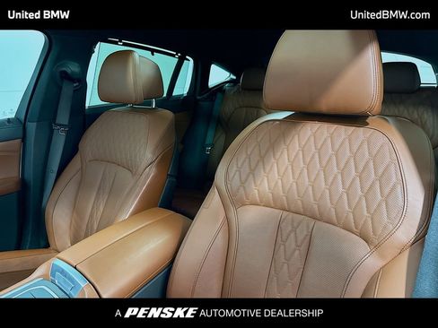 Used 2023 BMW X6 M50i w/ Executive Package image 5