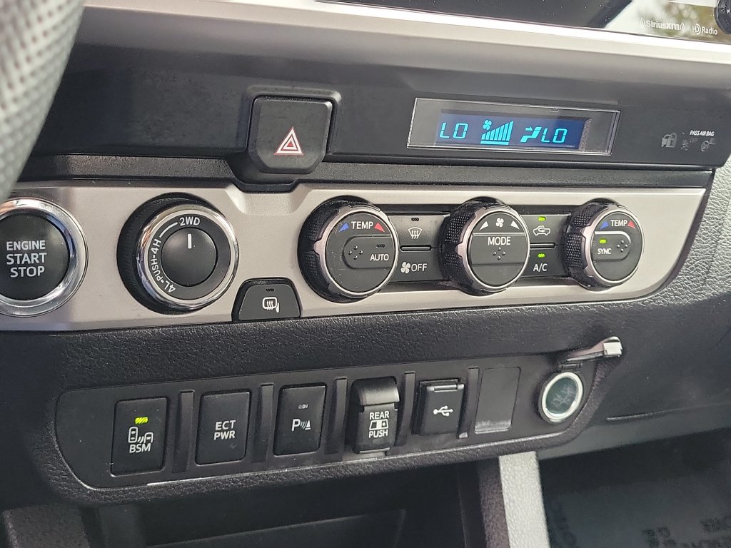 Used 2023 Toyota Tacoma SR5 AWD/4WD image 16