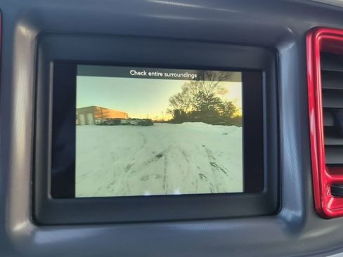 Used 2022 Dodge Challenger GT w/ Driver Convenience Group image 14