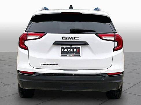 Used 2023 GMC Terrain SLT w/ Elevation Edition FWD image 5
