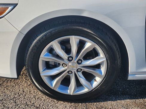 Used 2024 Chevrolet Malibu LT image 13