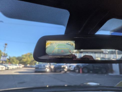 Used 2019 Toyota 86 RWD image 19