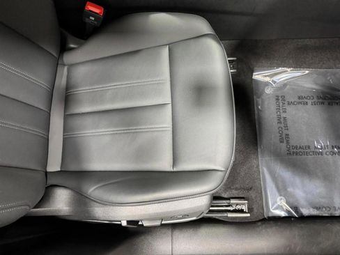 Used 2025 Audi Q5 Premium Plus w/ Premium Plus image 19