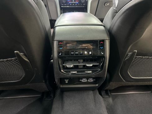 Used 2022 Jeep Grand Cherokee L Summit w/ Advanced Protech Group IV AWD/4WD image 43