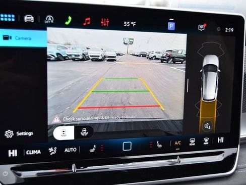 New 2026 Volkswagen Tiguan SE R-Line image 13