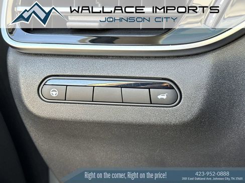 Used 2023 INFINITI QX60 Luxe w/ Cargo Package FWD image 38