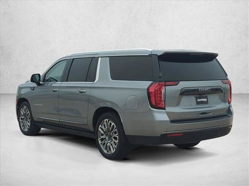 Used 2023 GMC Yukon XL Denali Ultimate image 8