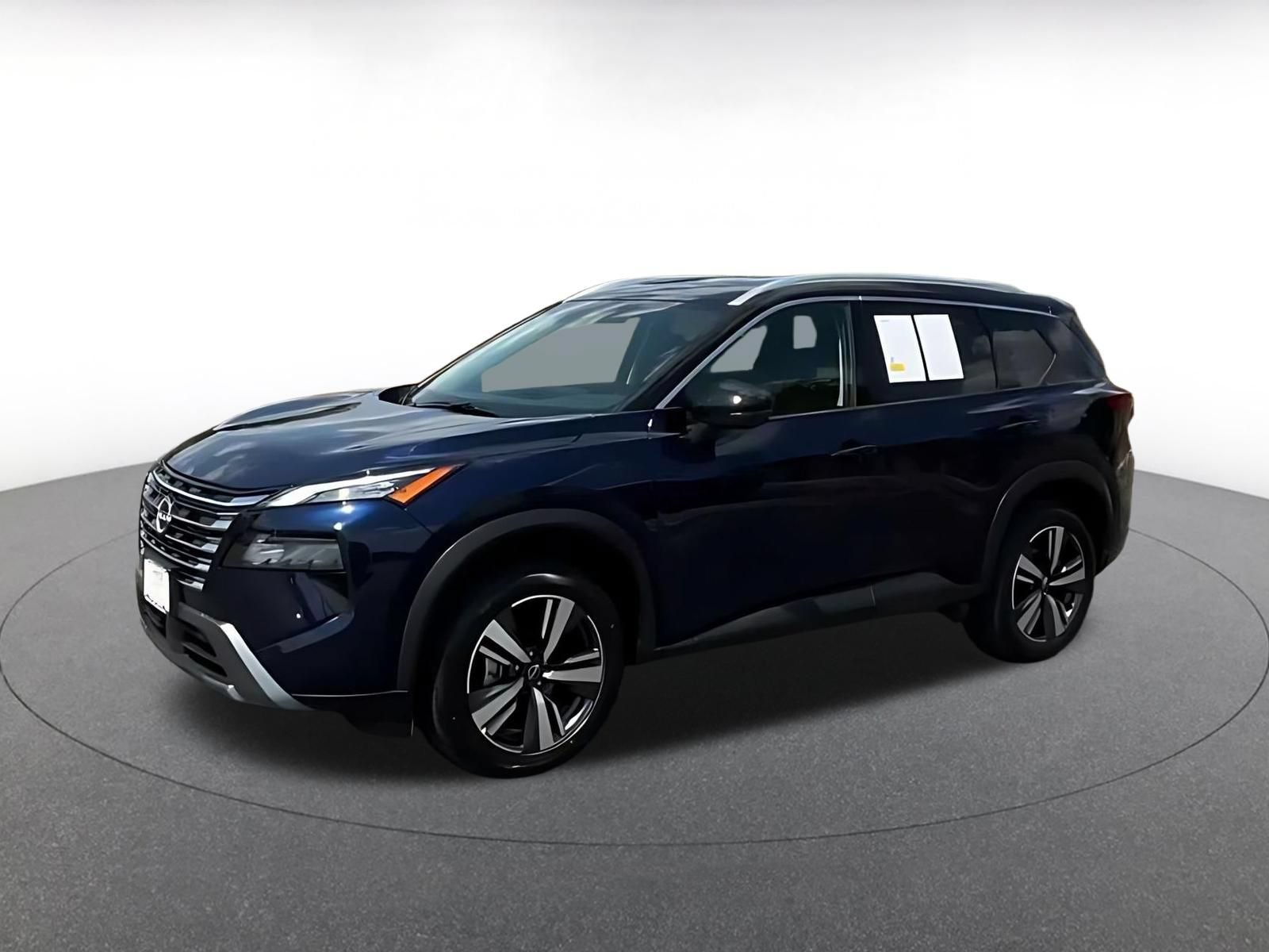 Used 2026 Nissan Rogue SL FWD image 7