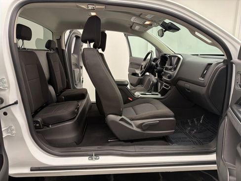 Used 2021 Chevrolet Colorado LT w/ Safety Package image 8