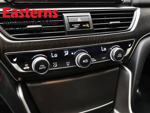 Used 2022 Honda Accord EX-L image 19