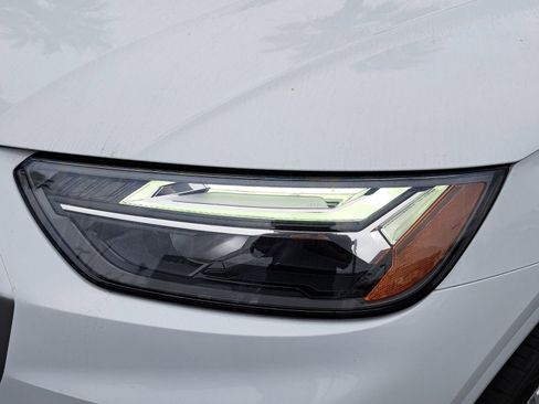 Used 2021 Audi Q5 2.0T Premium w/ Convenience Package image 8