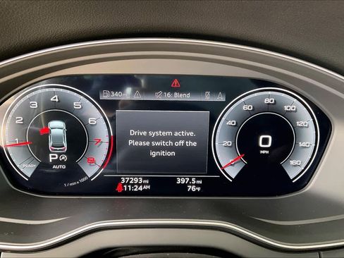 Used 2023 Audi Q5 2.0T Prestige image 26