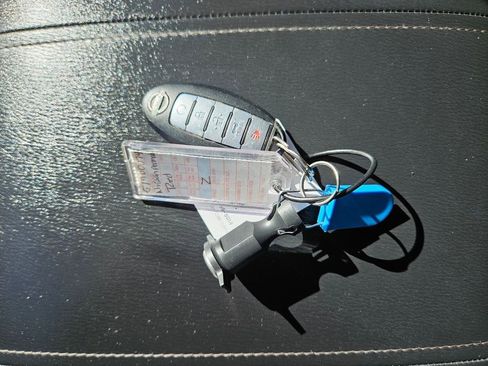 Used 2023 Nissan Armada Platinum w/ Captain's Chairs Package image 30