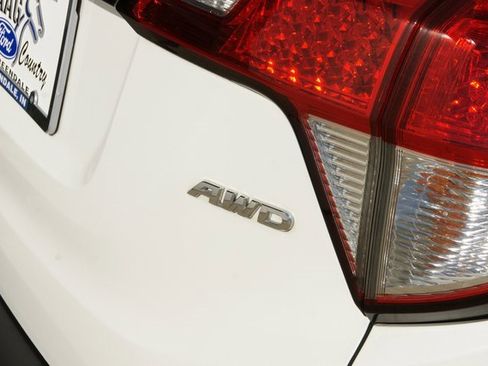 Used 2022 Honda HR-V EX image 9