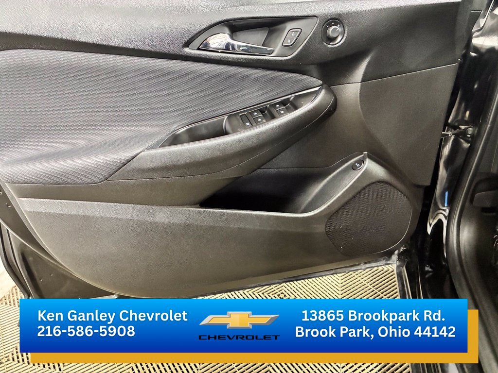 Certified 2019 Chevrolet Cruze LS FWD image 8