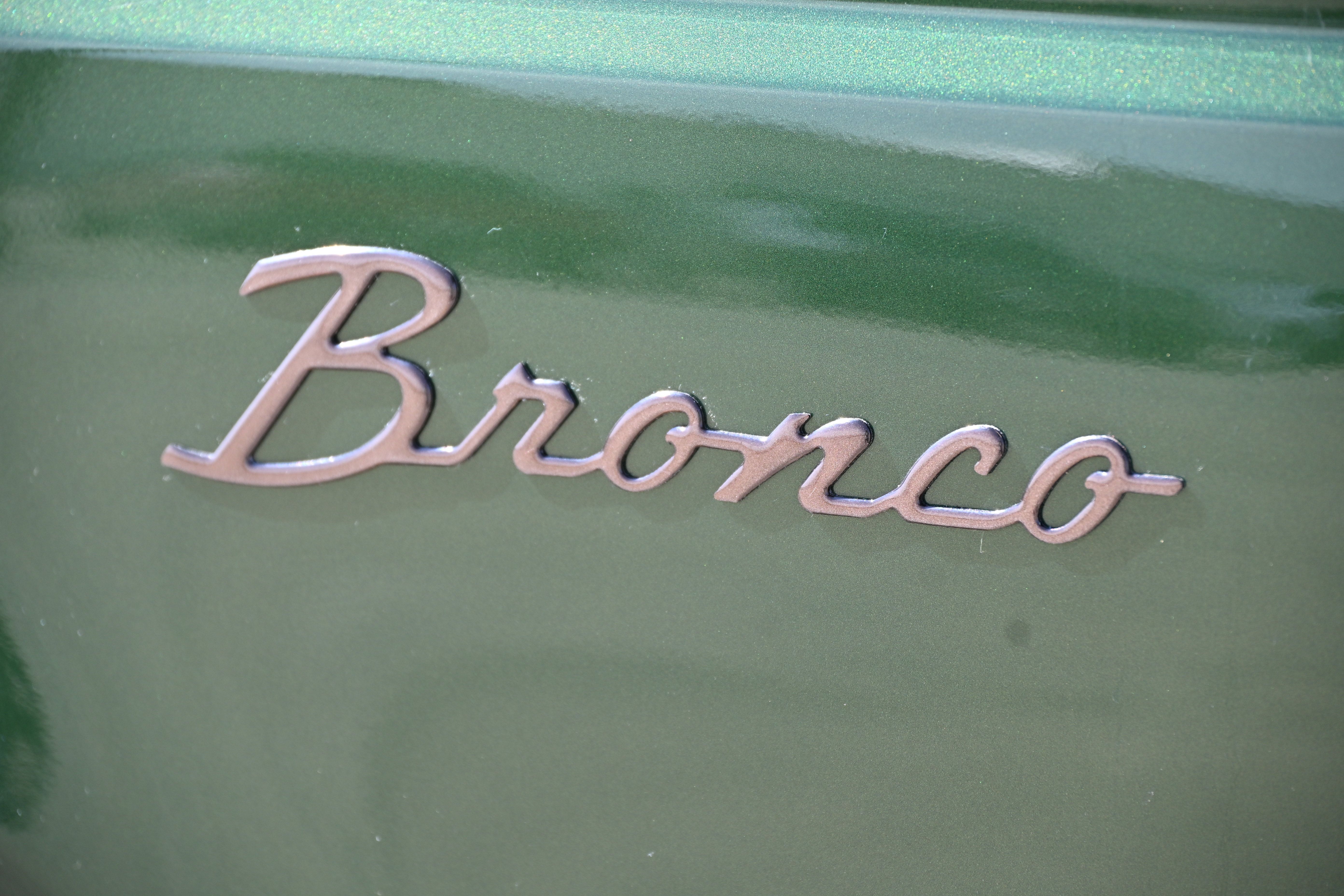 Used 2025 Ford Bronco Outer Banks AWD/4WD image 42