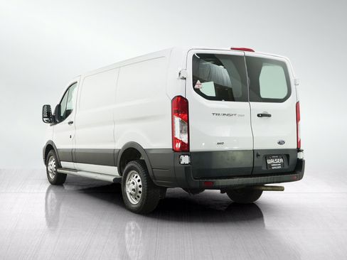 Used 2023 Ford Transit 250 Low Roof AWD w/ Exterior Upgrade Package image 4