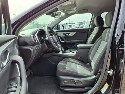 Used 2025 Chevrolet Blazer LT image 20
