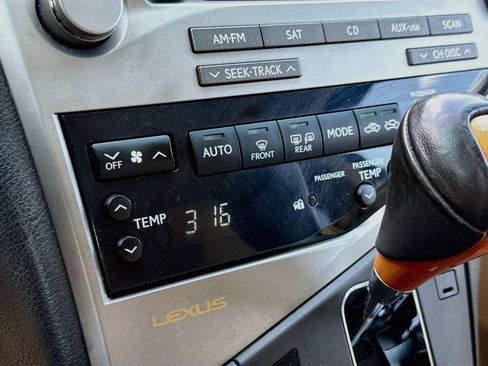 Used 2011 Lexus RX 350 AWD w/ Premium Pkg image 20