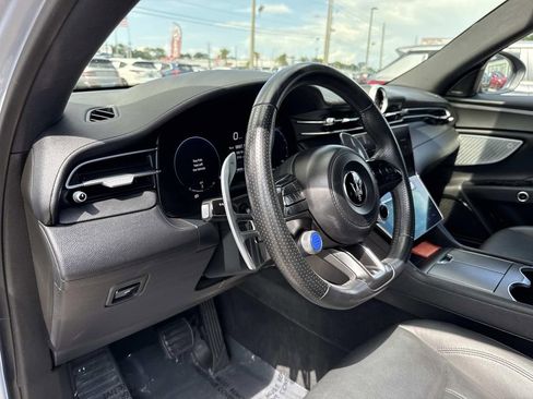 Used 2024 Maserati Grecale GT AWD/4WD image 22