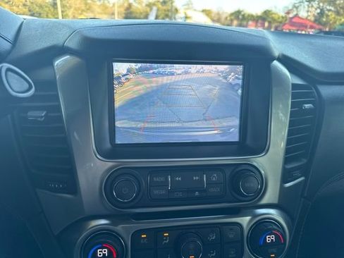 Used 2018 Chevrolet Tahoe LS w/ All-Season Package image 22