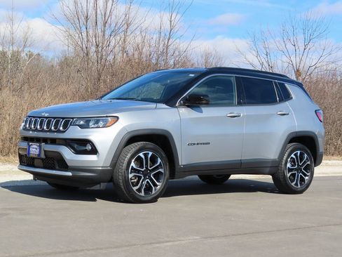 Used 2023 Jeep Compass Limited AWD/4WD image 21