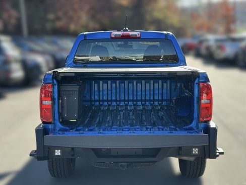 Used 2022 Chevrolet Colorado W/T w/ Custom Special Edition image 23