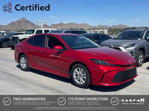 Used 2025 Toyota Camry LE image 1