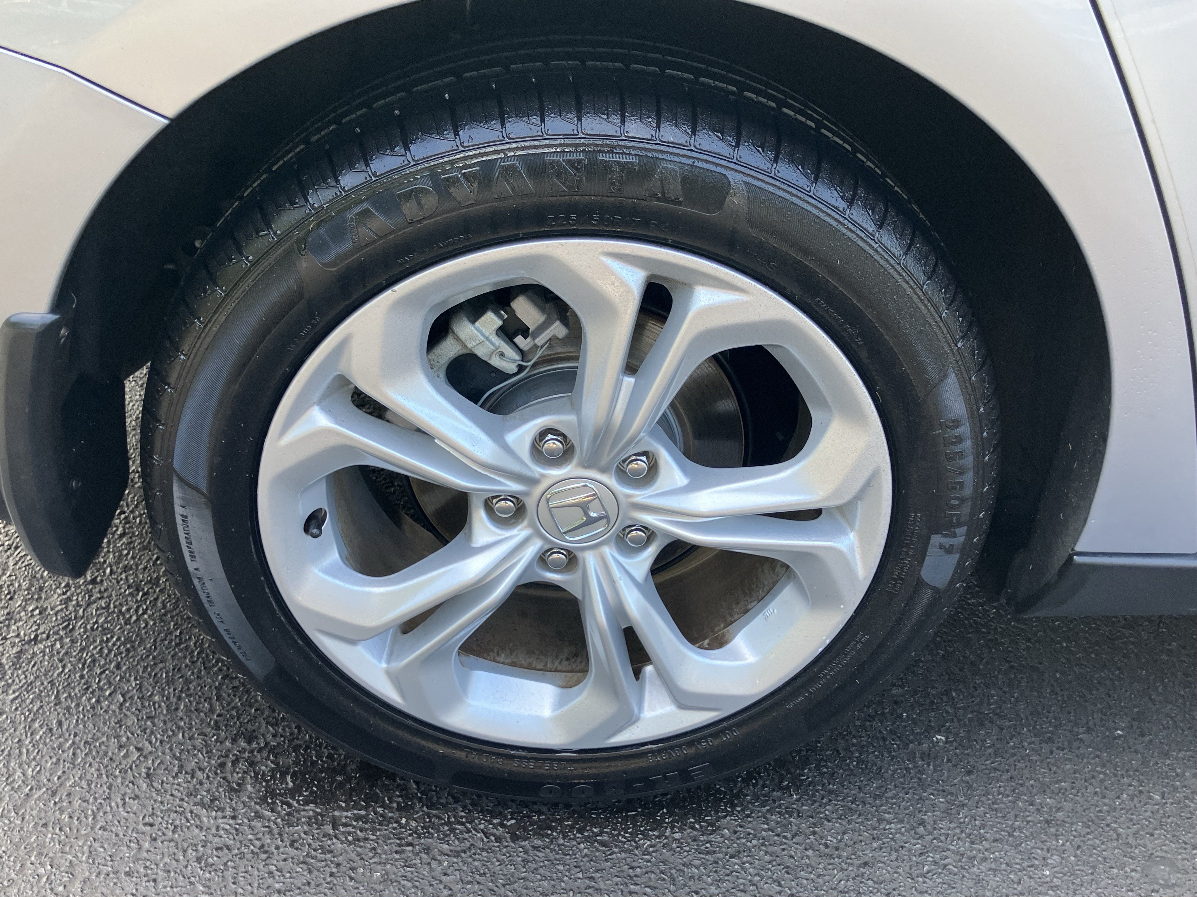 Certified 2024 Honda Accord LX image 13