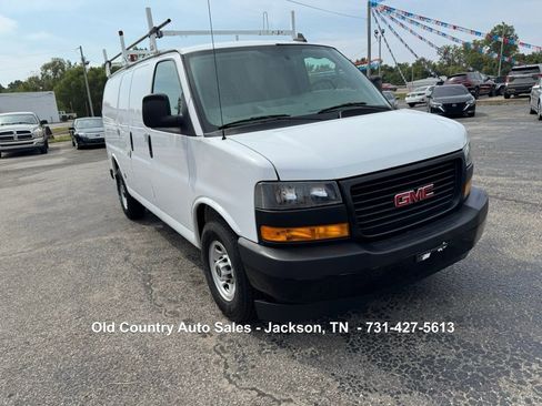 Used 2020 GMC Savana 2500 w/ Communications Package image 4