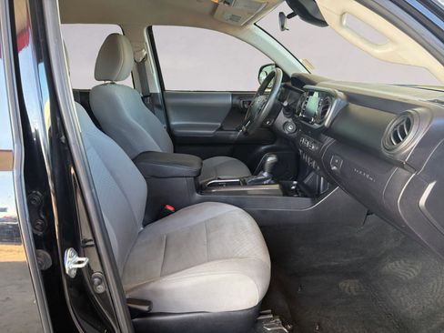Used 2021 Toyota Tacoma SR image 15