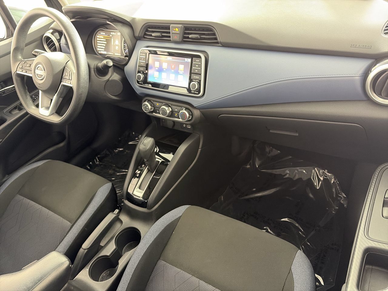 Used 2025 Nissan Versa SV FWD image 24