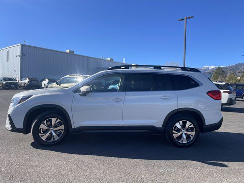 Certified 2025 Subaru Ascent Premium image 4