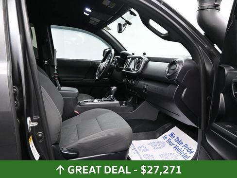 Used 2016 Toyota Tacoma TRD Sport w/ Towing Package AWD/4WD image 20