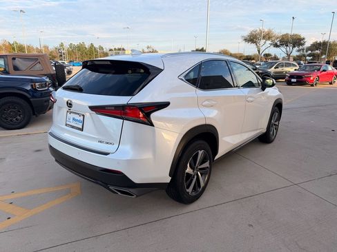 Used 2019 Lexus NX 300 FWD image 8