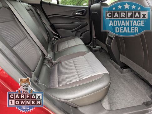 Certified 2025 Chevrolet Trax LT w/ LT Convenience Package FWD image 18
