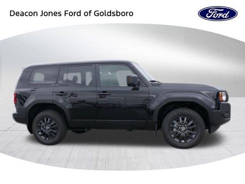 Used 2025 Toyota Land Cruiser 1958 image 2