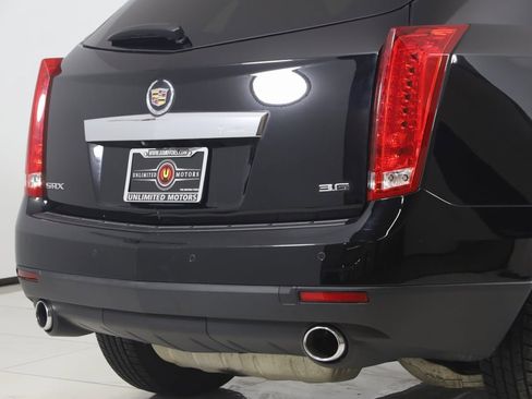Used 2016 Cadillac SRX Luxury w/ Driver Awareness Package image 42