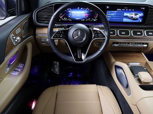 Certified 2025 Mercedes-Benz GLE 350 4MATIC image 15