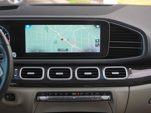 Used 2020 Mercedes-Benz GLE 350 image 19