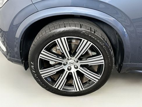 Used 2022 Volvo XC90 T6 Inscription w/ Climate Package image 11