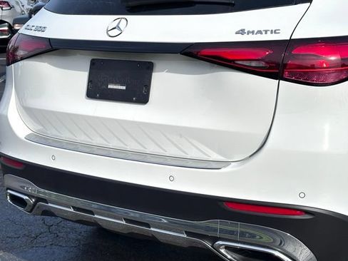 Certified 2026 Mercedes-Benz GLC 300 4MATIC image 11