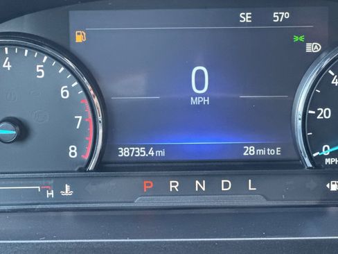 Certified 2022 Ford Explorer XLT w/ Equipment Group 202A image 26