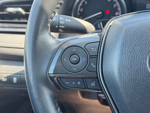 Used 2024 Toyota Camry SE image 25