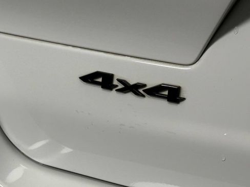 Used 2023 Jeep Grand Cherokee L Limited w/ Luxury Tech Group II AWD/4WD image 6