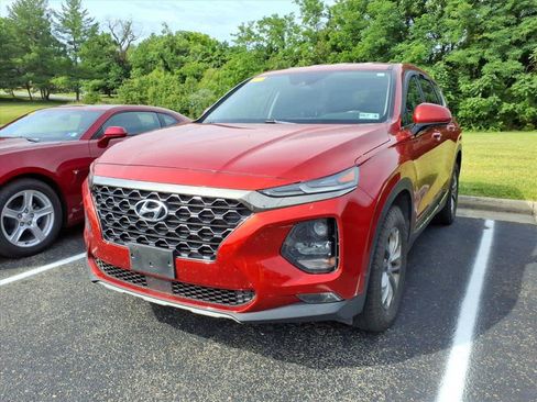 Used 2019 Hyundai Santa Fe SEL AWD/4WD image 3