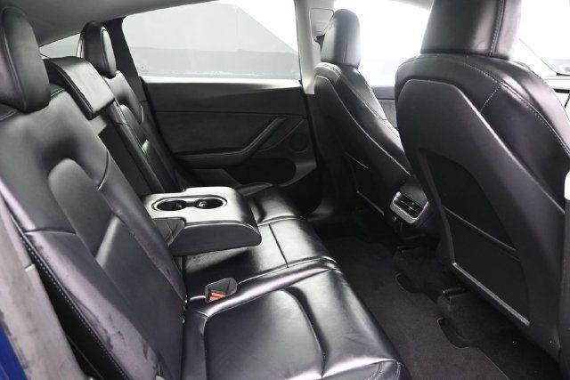 Used 2023 Tesla Model Y Long Range AWD/4WD image 14