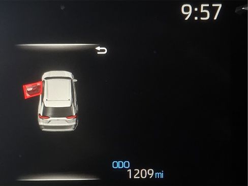 Certified 2025 Toyota RAV4 LE image 18